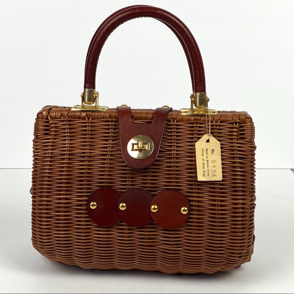 🔴SOLD🔴 Vintage British Hong Kong Rattan Wicker